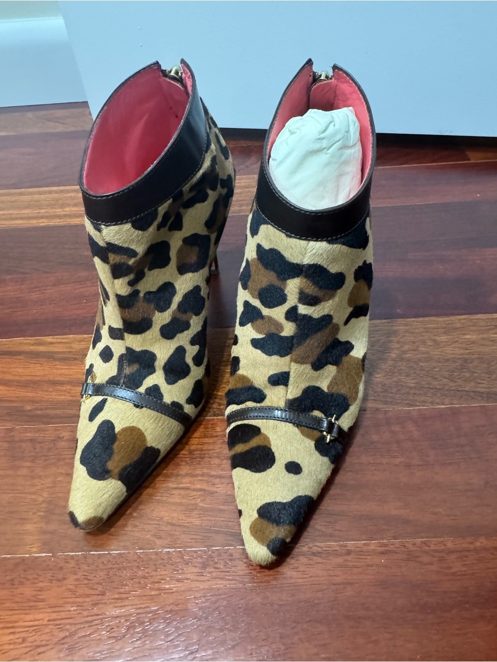 Judith Leiber Leopard Print Calf Hair Pointed Ankle Boots - 6